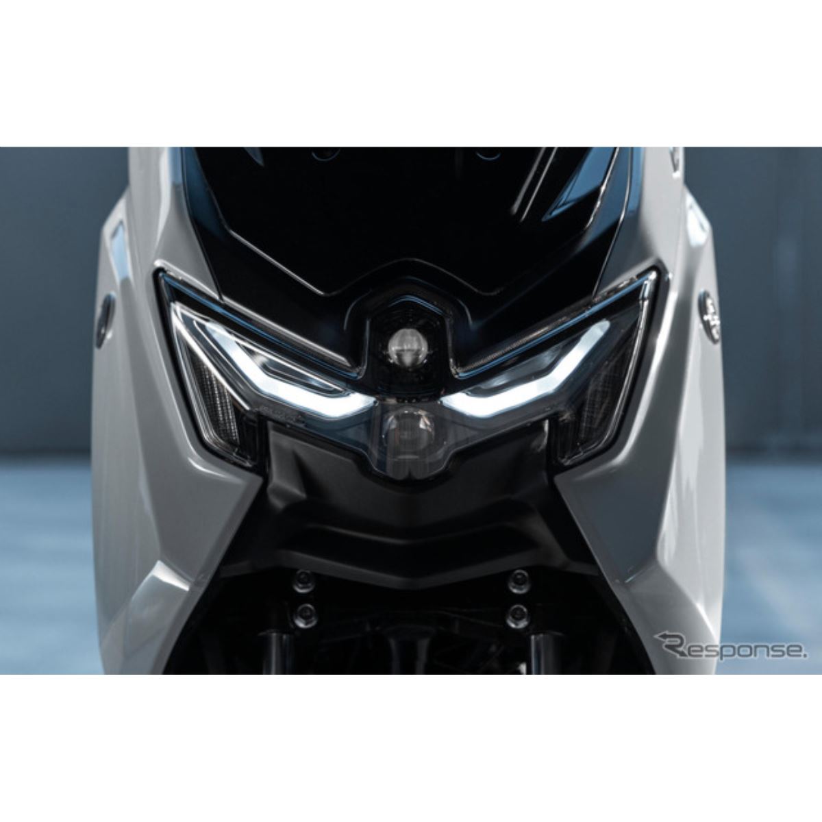 ヤマハの125ccスクーター『NMAX 125 Tech MAX』が世界的デザイン賞