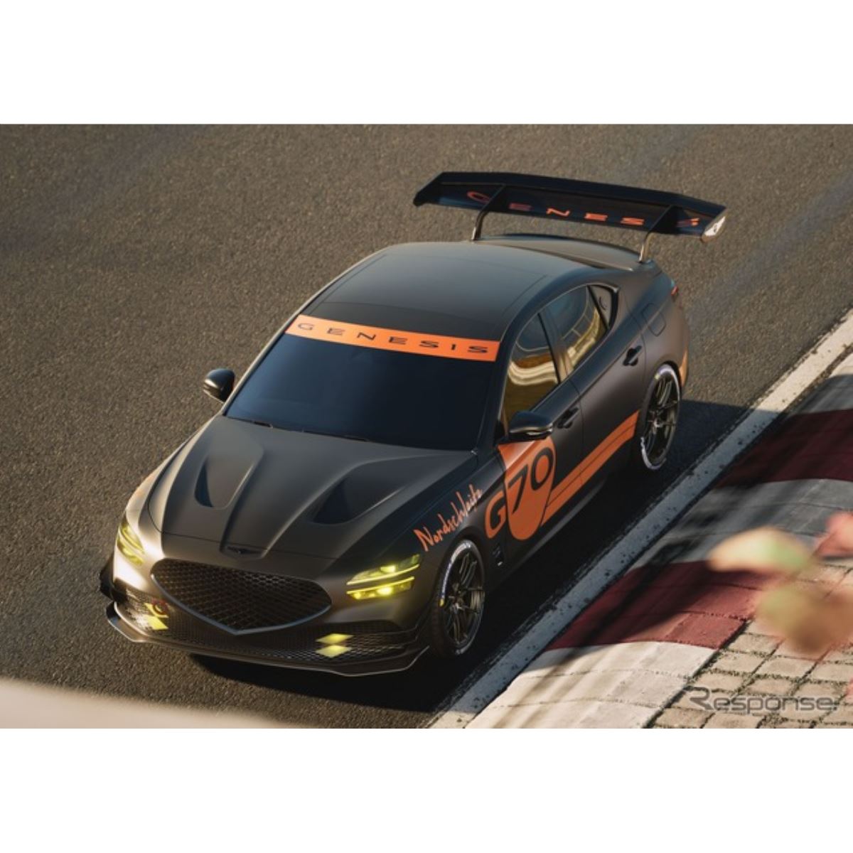 巨大リアウイング装着の「ジェネシス」セダン世界初公開！ ベースは