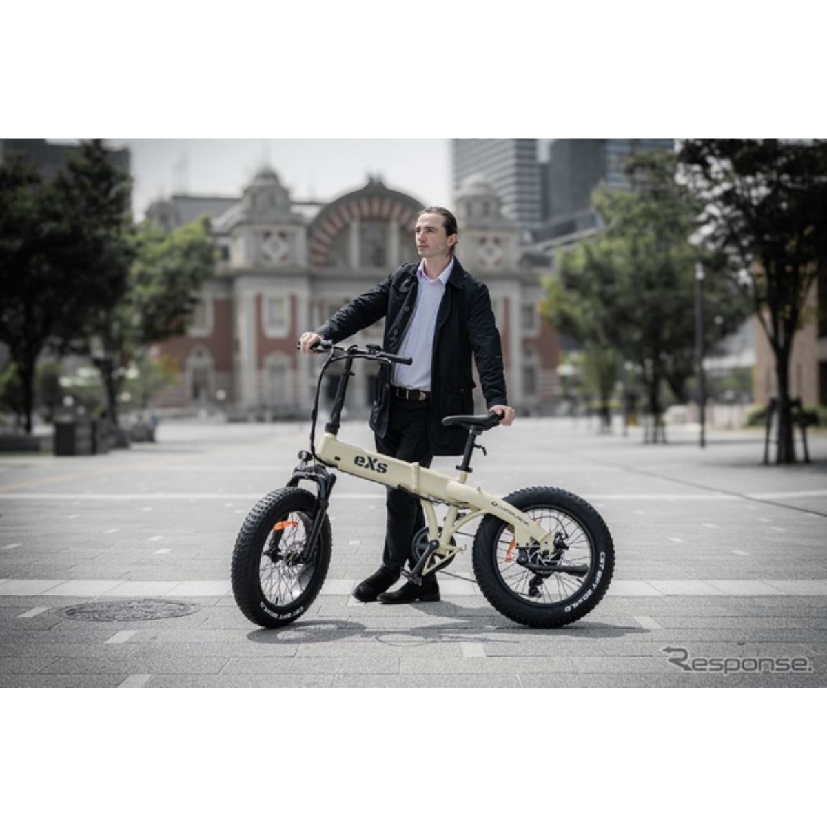 カスタムジャパン eXs 電動アシスト自転車 20インチ 絶版モデル☆ バイクライクな走りを実現！」次世代の電動アシスト自転車『eXs