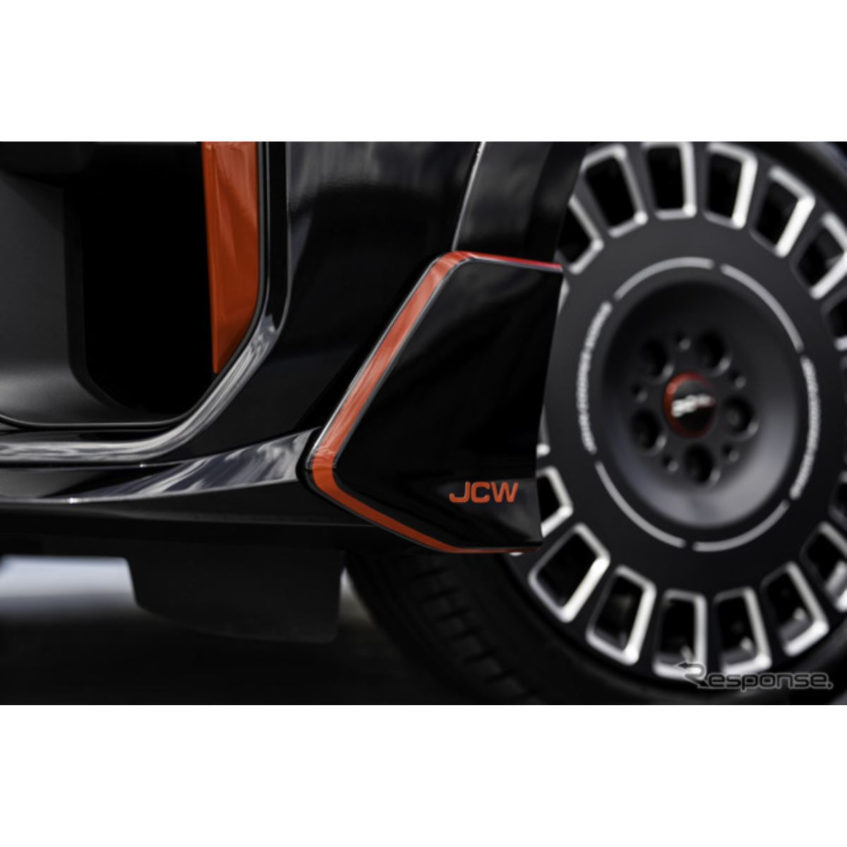 MINI クーパー 新型、JCWアクセサリーの新ラインナップ発表