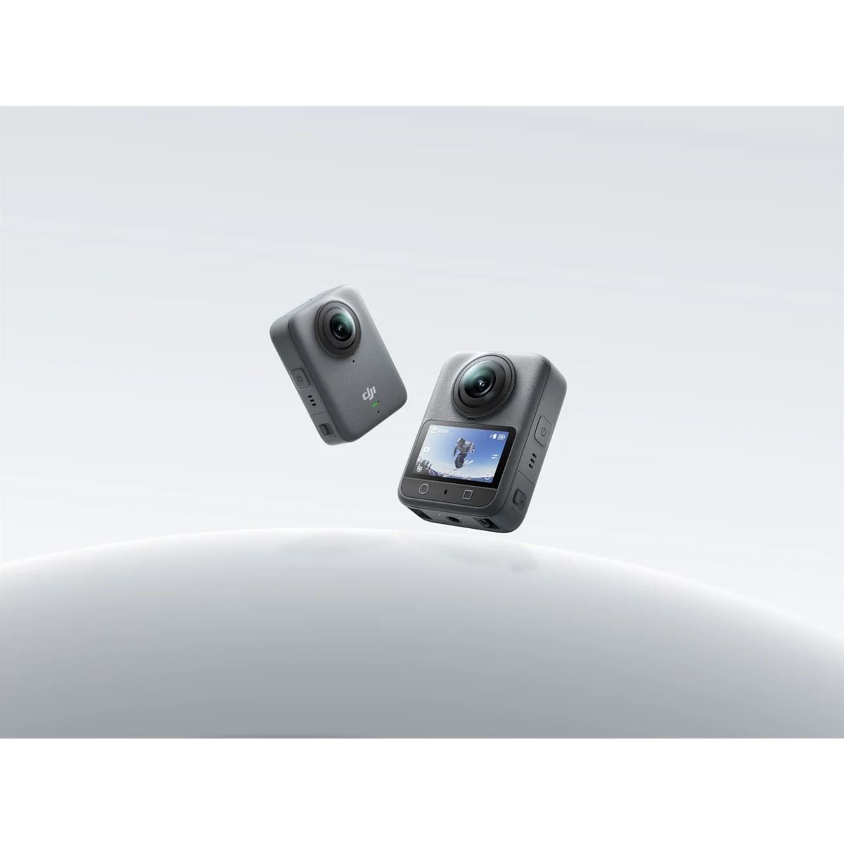 【超美品】DJI OSMO+　★付属品多数 Amazon | 【国内正規品】 DJI OSMO+ (3軸手持ちジンバル, 光学3