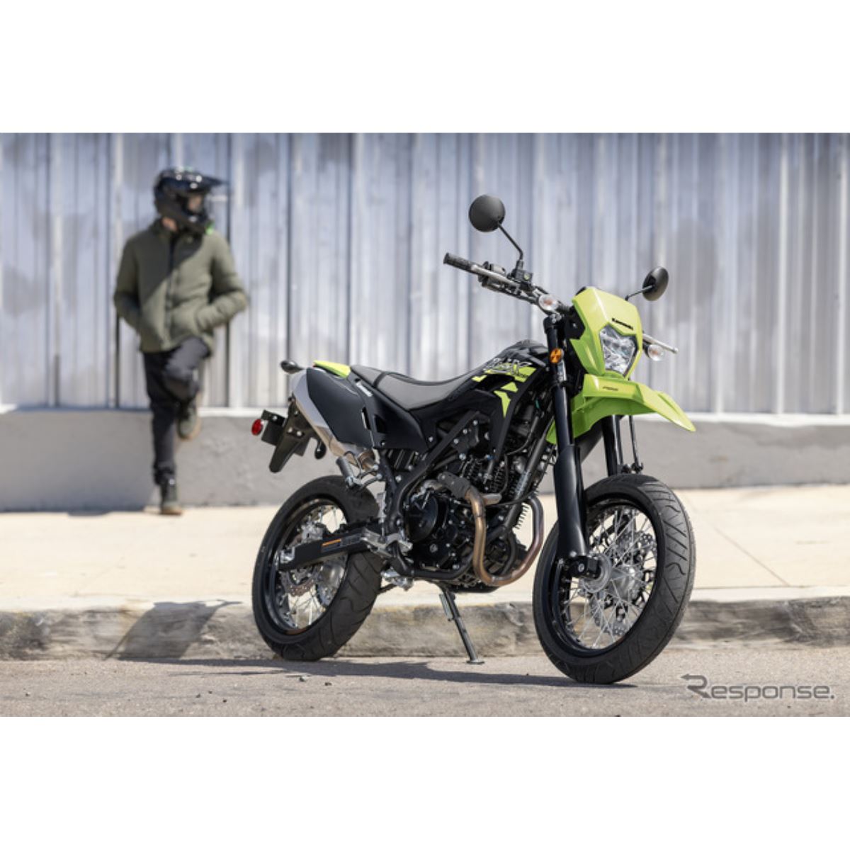 KAWASAKI KLX250 黒 スプリングキャンペーン 諸経費無し 消費者還元店