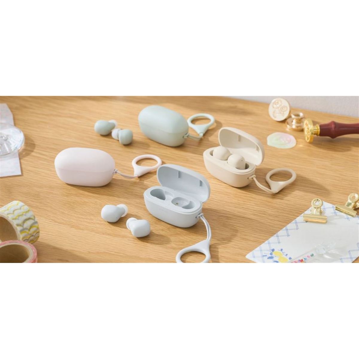 エレコム、“かわいい・愛らしい”アースカラー4色を含む完全ワイヤレス