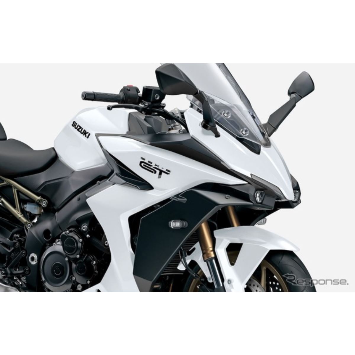 スズキのスポーツツアラー『GSX-S1000GT』に新色登場、「ブリリアント