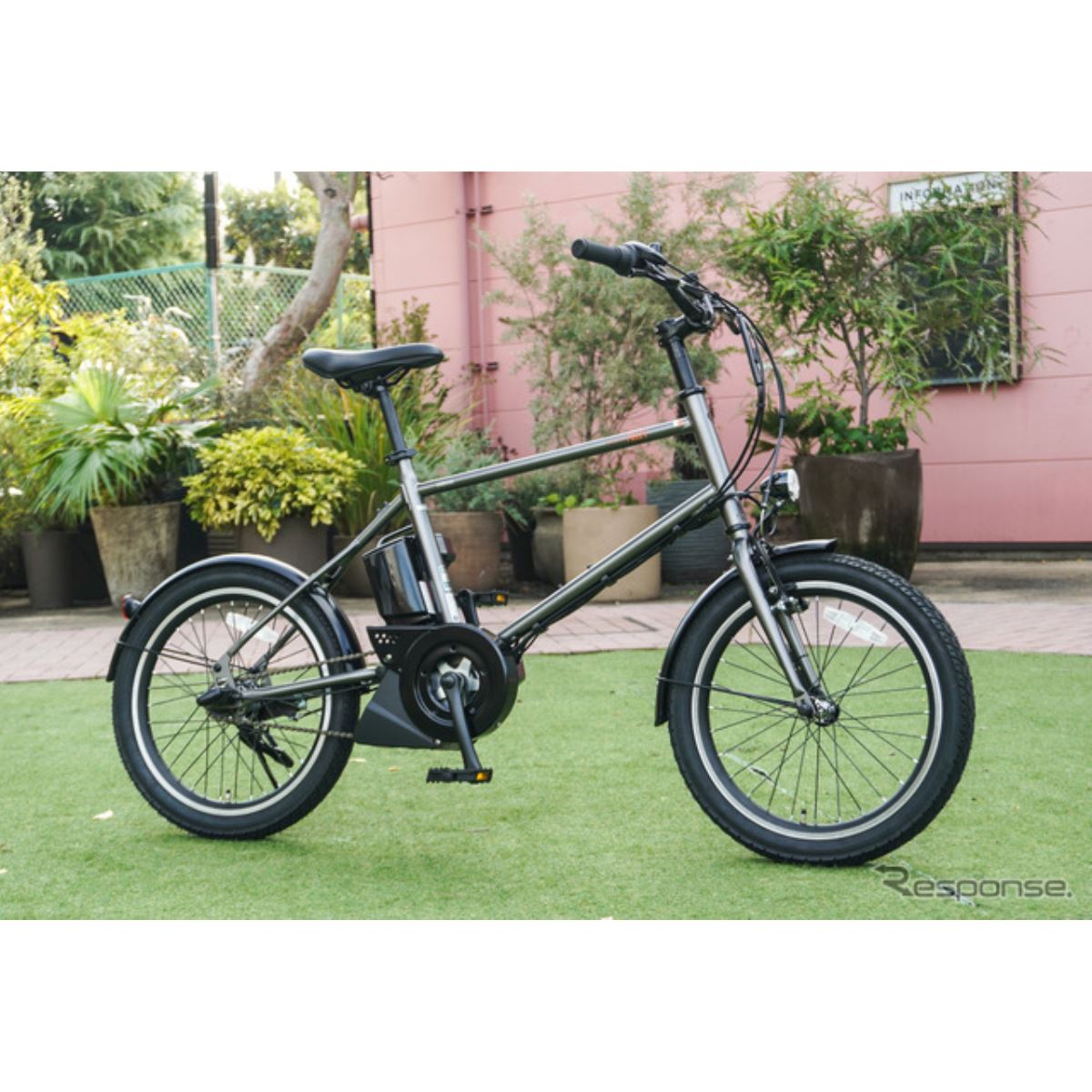 BMX風デザインに注目！ ヤマハの新型“小径”電動アシスト自転車に