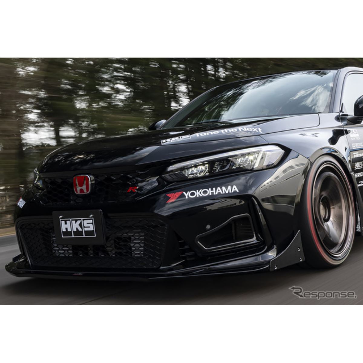 HKSはコンプリートカー3台を出展！ 最新車両から旧車までHKS流