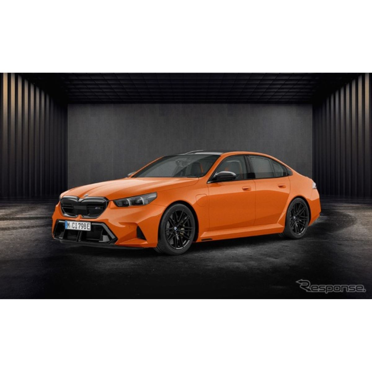 オレンジ色の『M5』も、BMWが顧客投票で決定した30周年記念限定5車種を