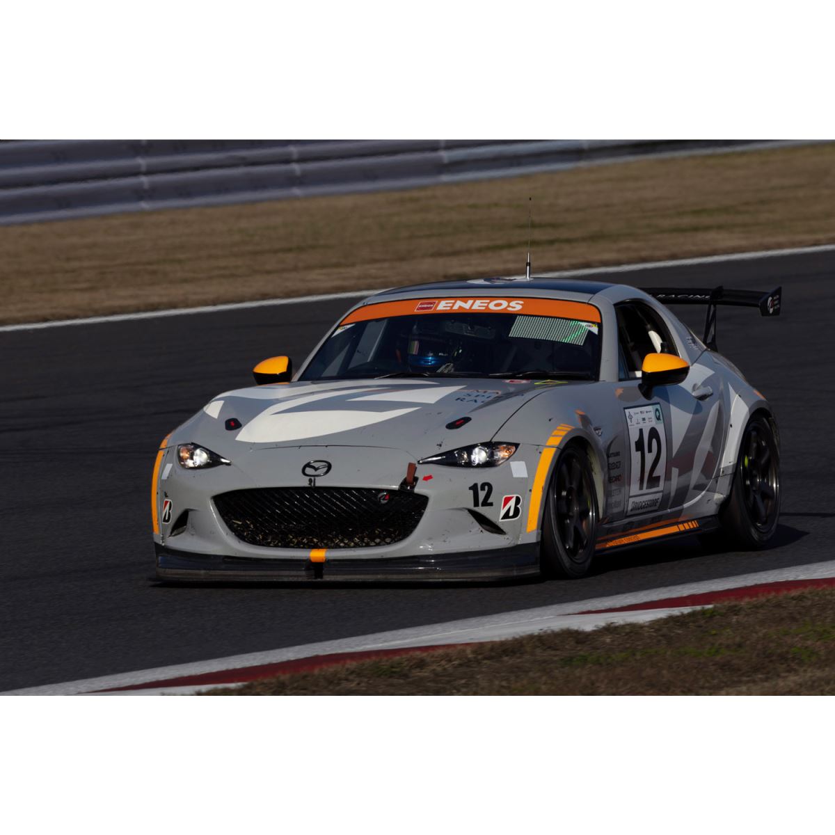 マツダがレースやラリーの参戦マシンと新型「CX-5」を出展【東京オート