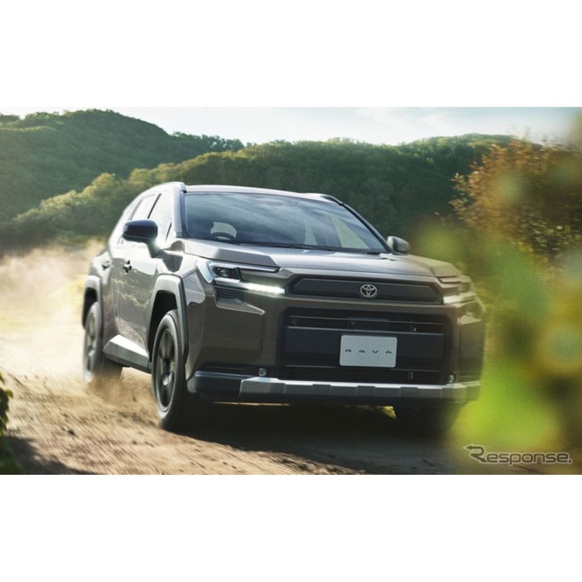 トヨタ『RAV4』新型発表にSNS興奮！「俺たちのいかついRAV4