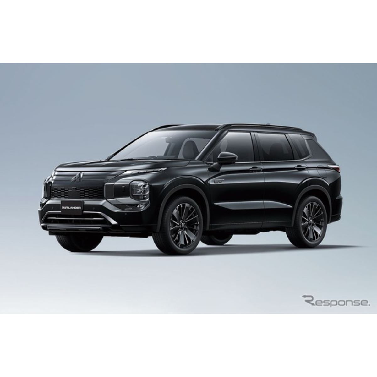 三菱『アウトランダーPHEV』、上質な特別仕様車「BLACK Edition」を