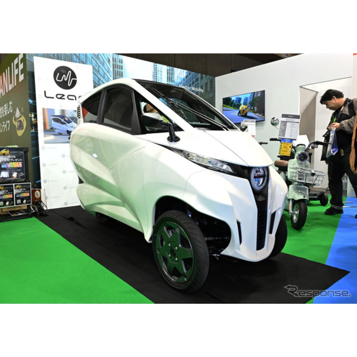 都市型小型EV『Lean3』量産仕様を初公開、「1品モノとは根本的に違う