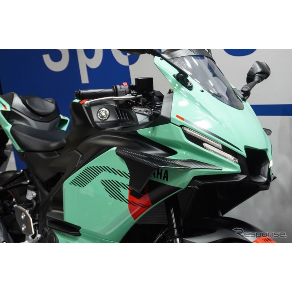斬新な“ライトグリーン”のヤマハ『YZF-R3』『YZF-R25』発売へ、「Y2K