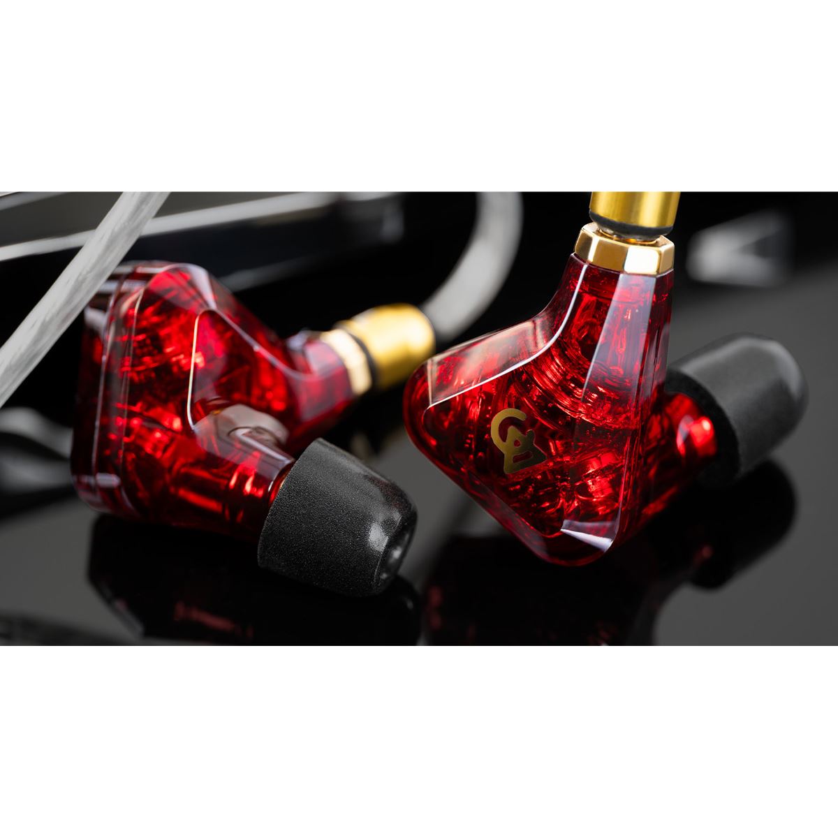 Campfire Audio、フラッグシップIEMの全世界80台限定モデル「Trifecta