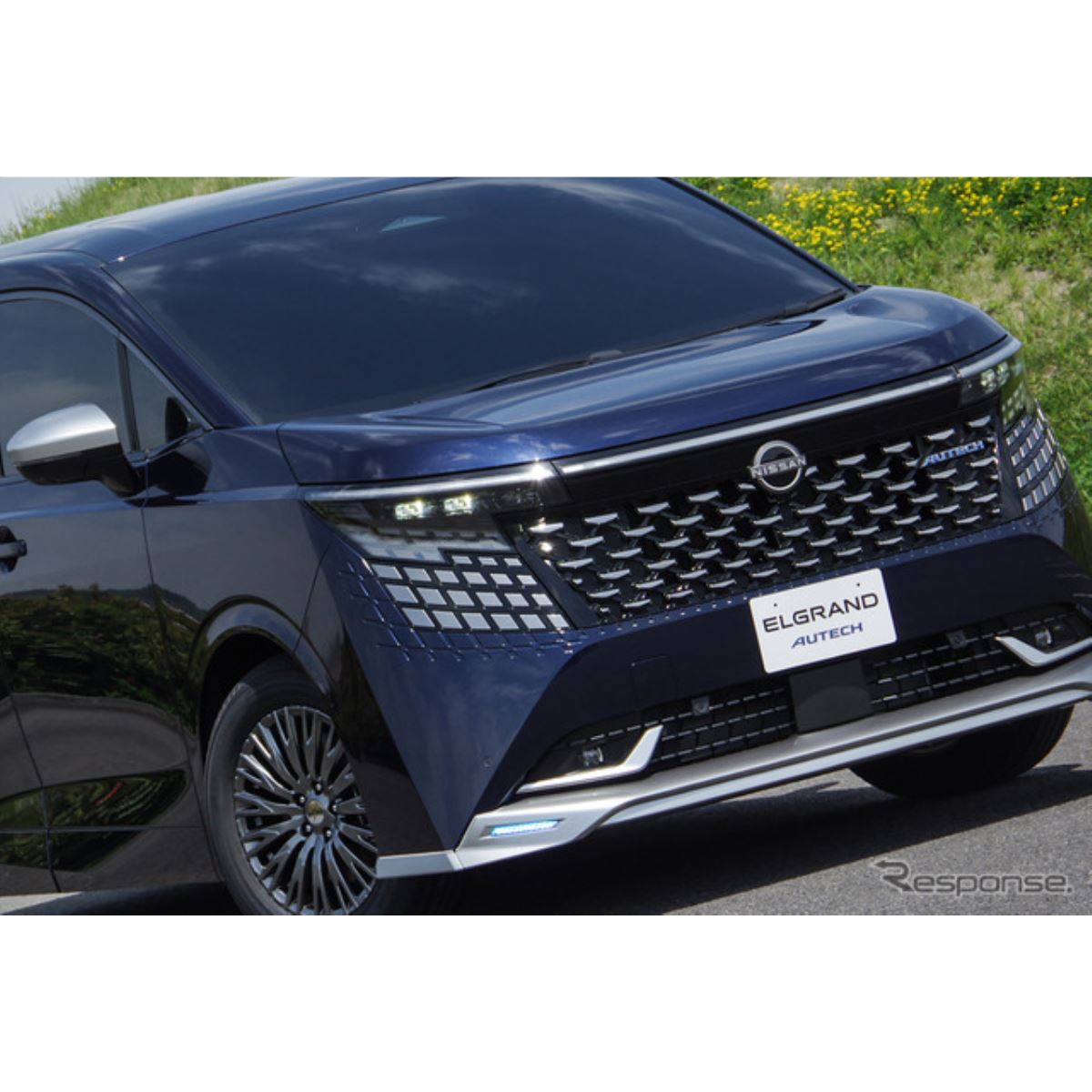 AUTECHブルーいい！」日産 エルグランド『AUTECH』先行公開にSNS興奮