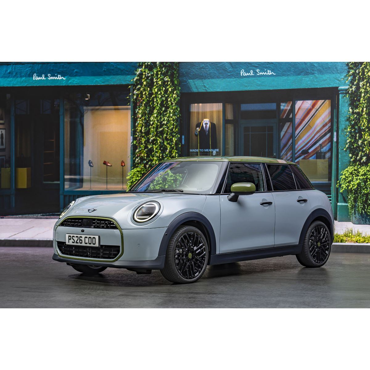 MINIポール・スミスエディション」ガソリンエンジン搭載モデルの受注が