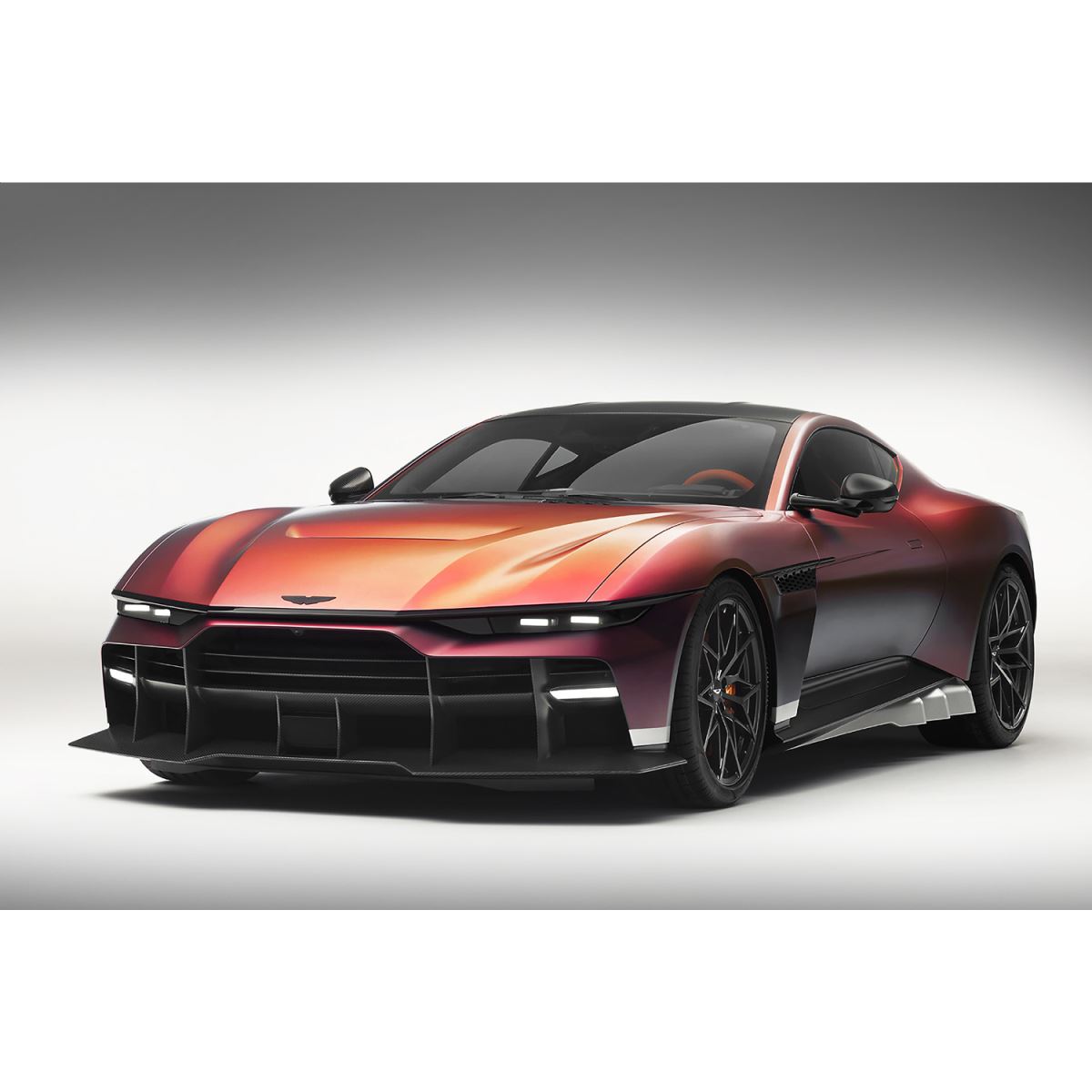 販売台数は150台のみ アストンマーティンがV12エンジンの限定車