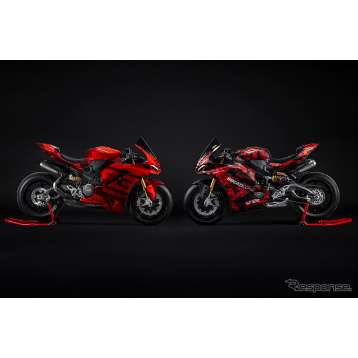 ドゥカティ、MotoGPライダーに捧げる特別な『パニガーレV2』2モデルを