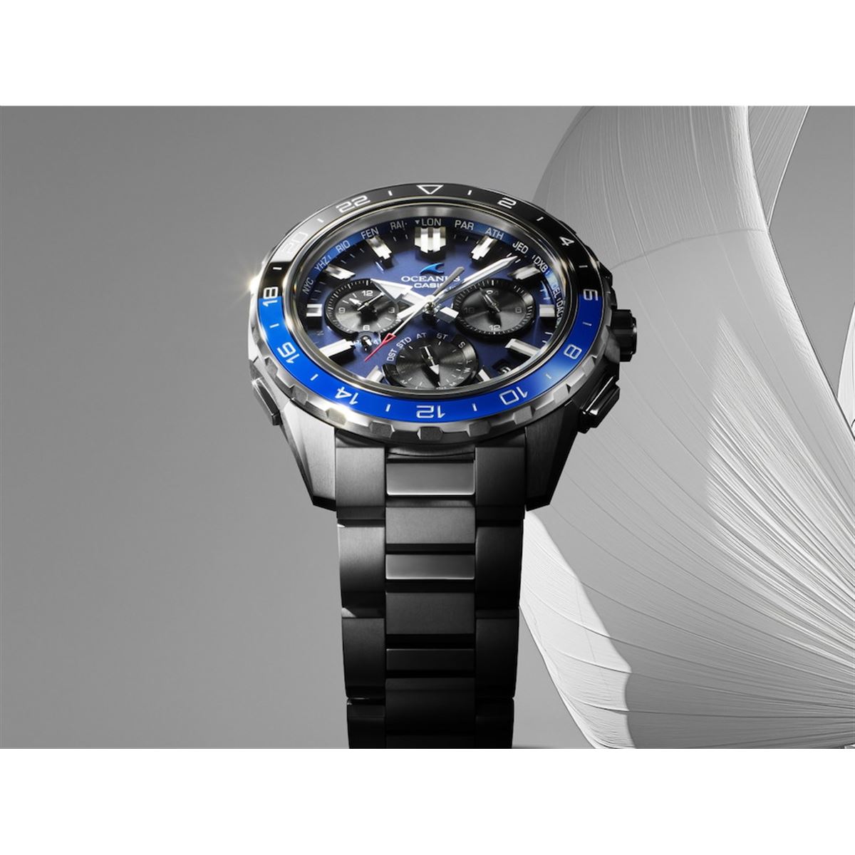 カシオ、世界各都市の時刻を一度に把握できるOCEANUS「OCW-P3000