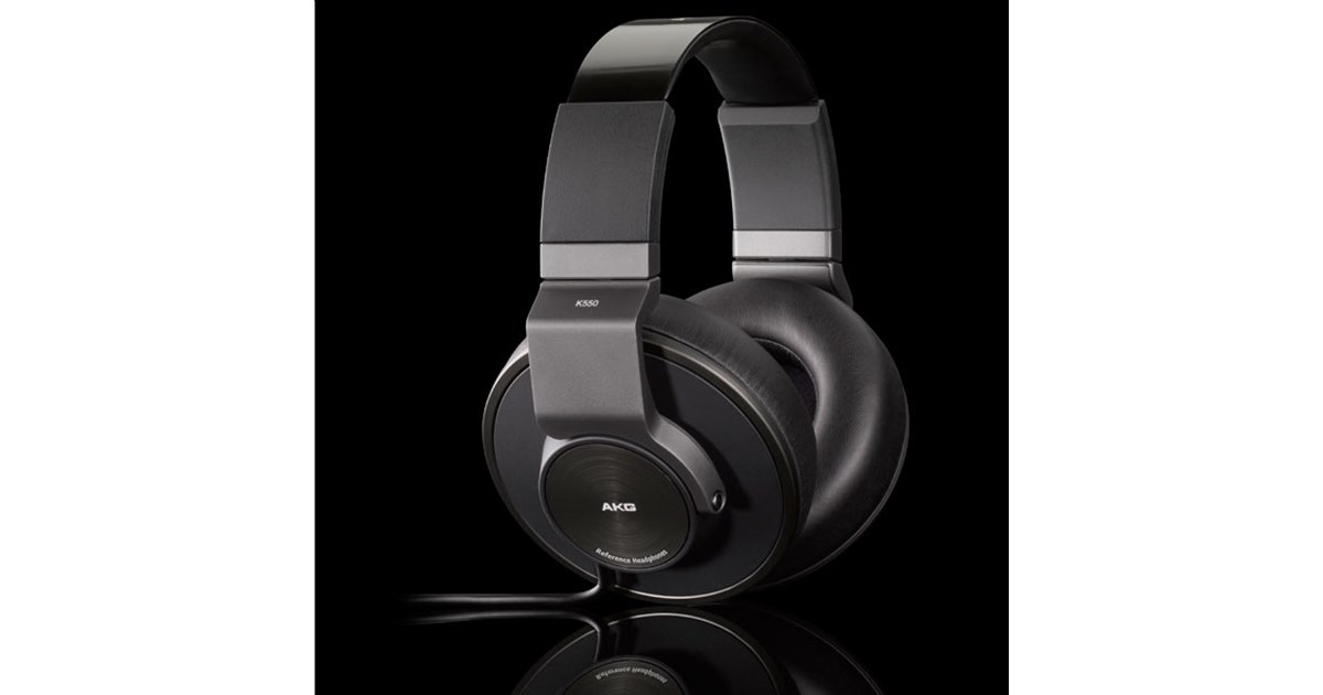 AKG、新開発50㎜径ドライバー搭載密閉型ヘッドホン - 価格.com