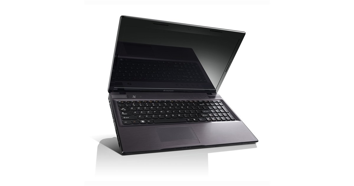 Lenovo Z575 AMD Quad-Core A8-3520M 1.6GHz/4コア