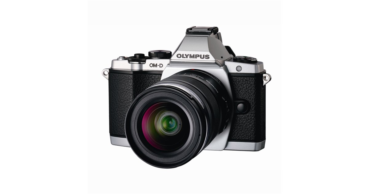 オリンパス、OM-DやPEN購入者にカメラバッグなどを贈呈する
