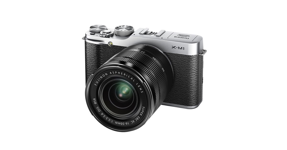 富士フイルム、Wi-Fiやチルト液晶を搭載した一眼カメラ「X-M1