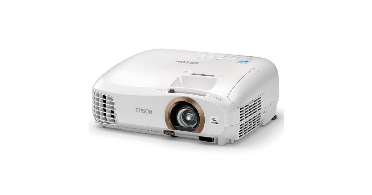 エプソン、2200ルーメンになった家庭用フルHDプロジェクター