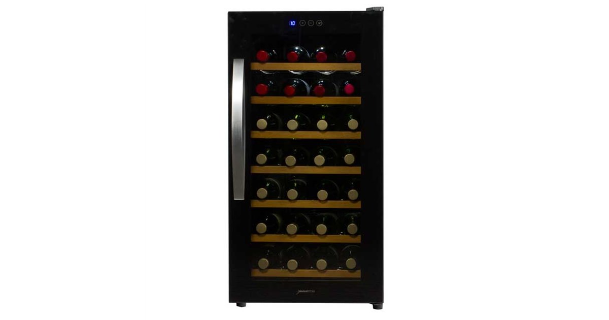 デバイスタイル、日本製ペルチェユニットを2基搭載した28本用ワイン