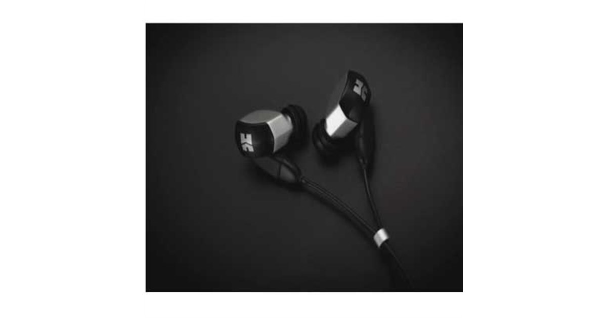 HIFIMAN、9.2mmダイナミックドライバー搭載の「RE800/RE2000 Silver