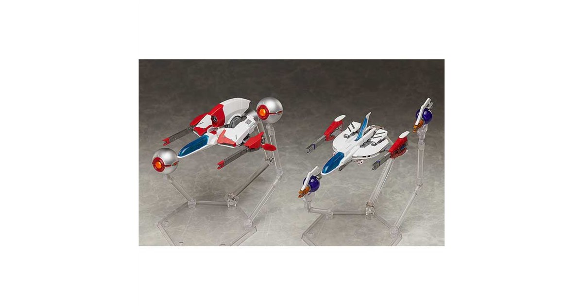 サンダーフォースIII・IV」より、主人公機「FIRE LEO-03“STYX”/04