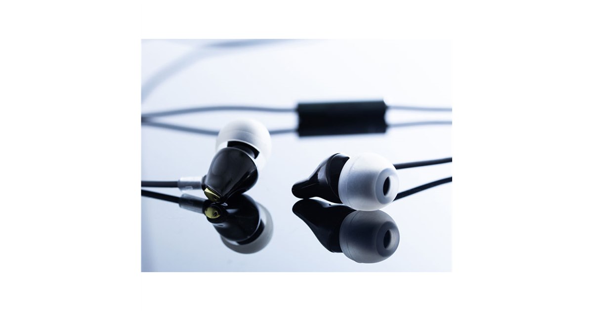 上海問屋、8mmネオジウムドライバーを搭載したイヤホン - 価格.com