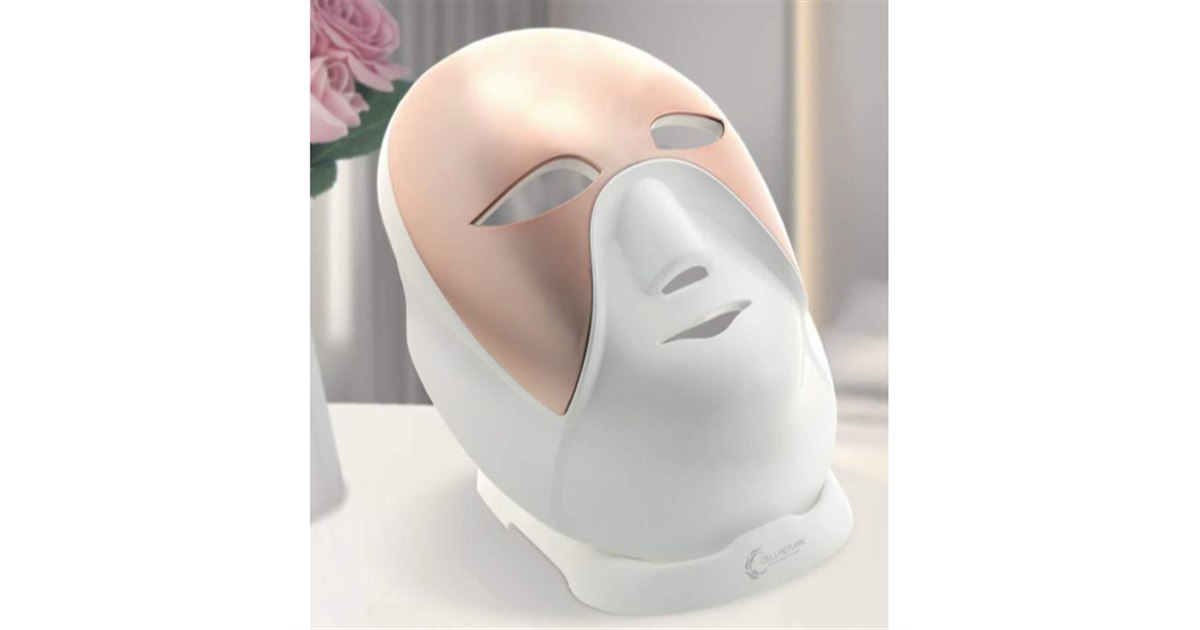 見た目のインパクト大、最新LEDマスク「セルリターンプレミアムマスク