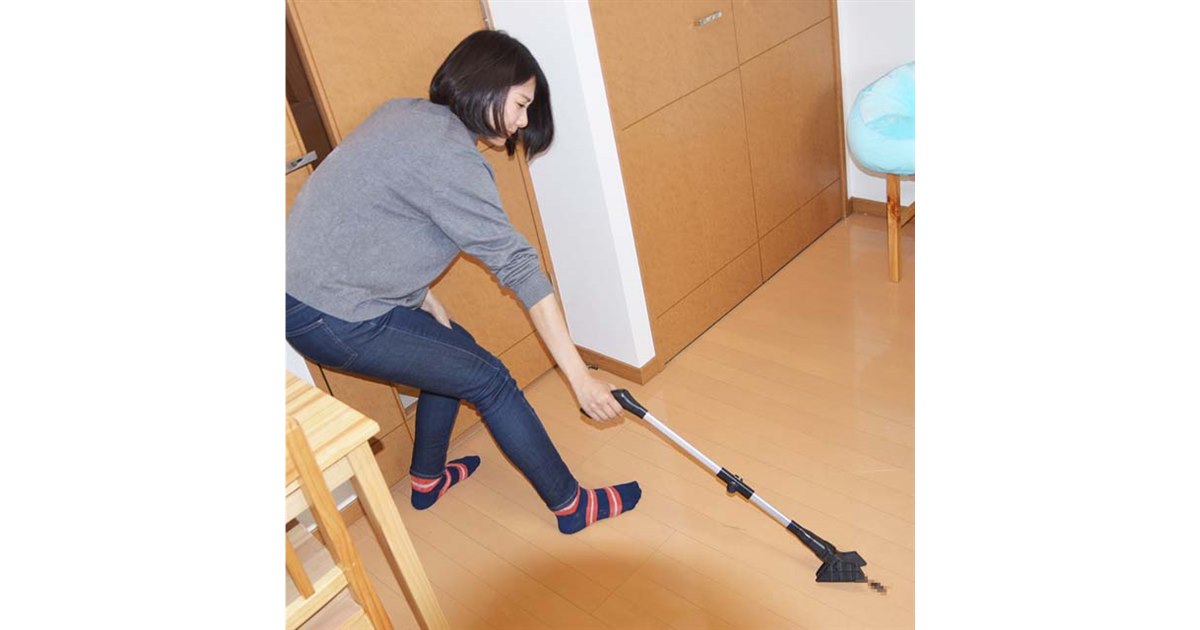 虫に触らずキャッチしてそのままポイッできる、LEDライト付きマジック