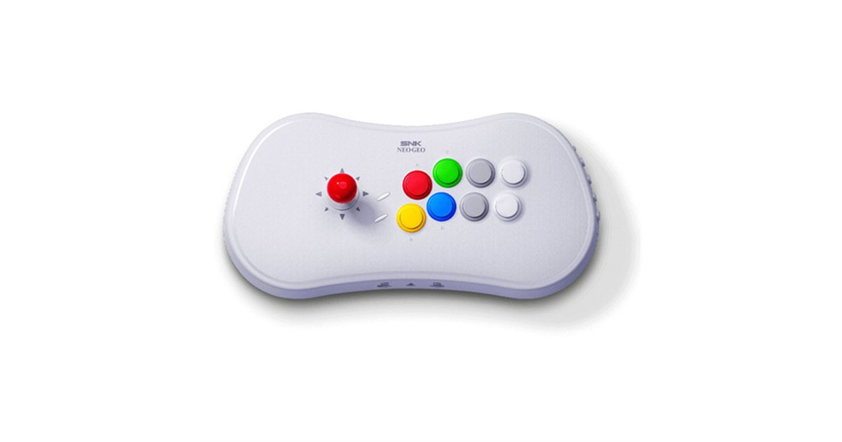 SNK、「NEOGEO Arcade Stick Pro」を税別13,900円で今秋発売へ - 価格.com