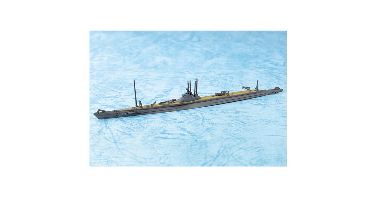 実物　日本海軍軍艦進水式記念品(B)　呂34型潜水艦 L3型 呂57」と「L4型 呂60」竣工時、改装後の3種が1/700スケールで