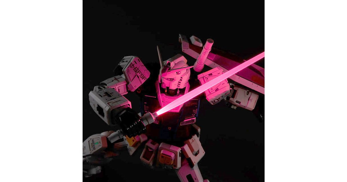 究極のガンプラ”「PG UNLEASHED RX-78-2」発売日決定、光る