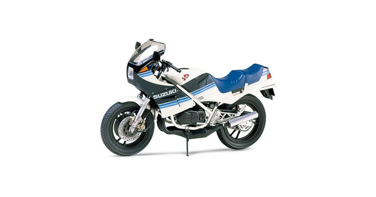 タミヤ、250ccのスーパースポーツ「スズキ RG250 Γ（ガンマ