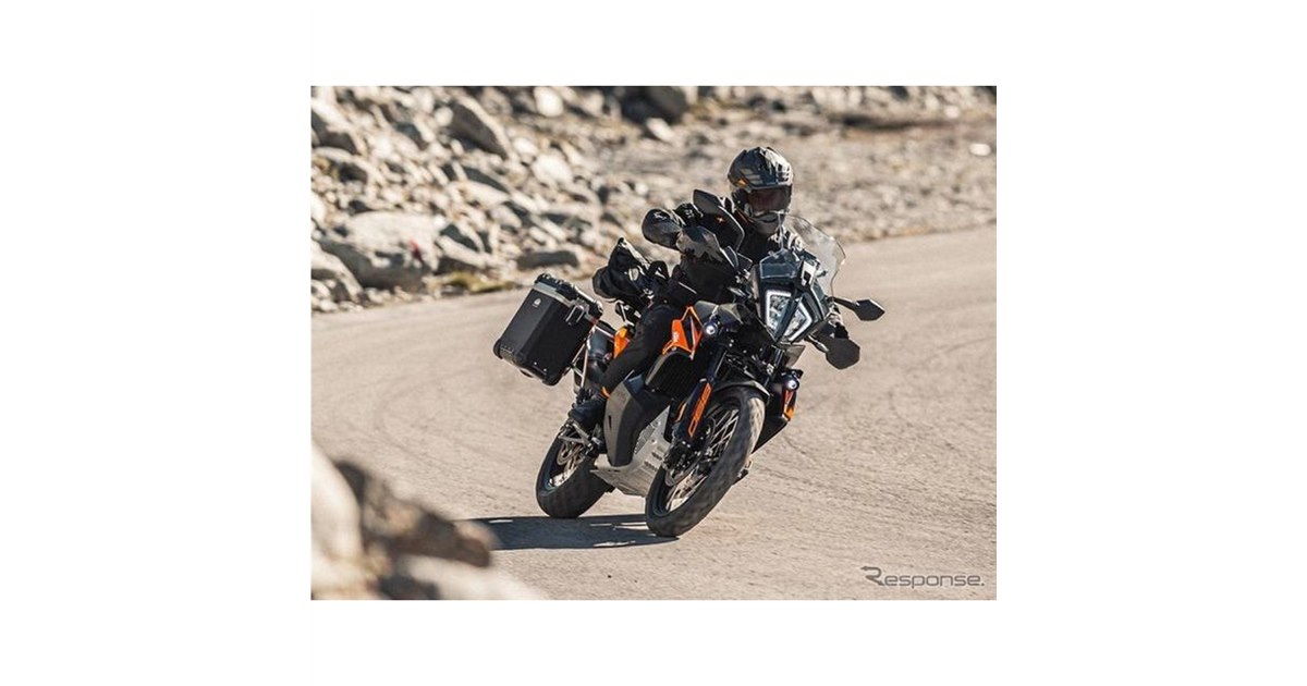 WEBプロ年鑑 '01 KTM 390シリーズ拡大！「SMC R」「アドベンチャーR