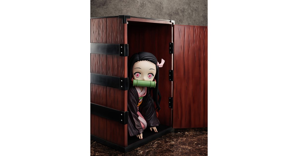 鬼滅の刃☆禰豆子　箱　大サイズ Amazon.co.jp: バンダイ(BANDAI) 鬼滅の刃 禰豆子の収納箱 : ホビー