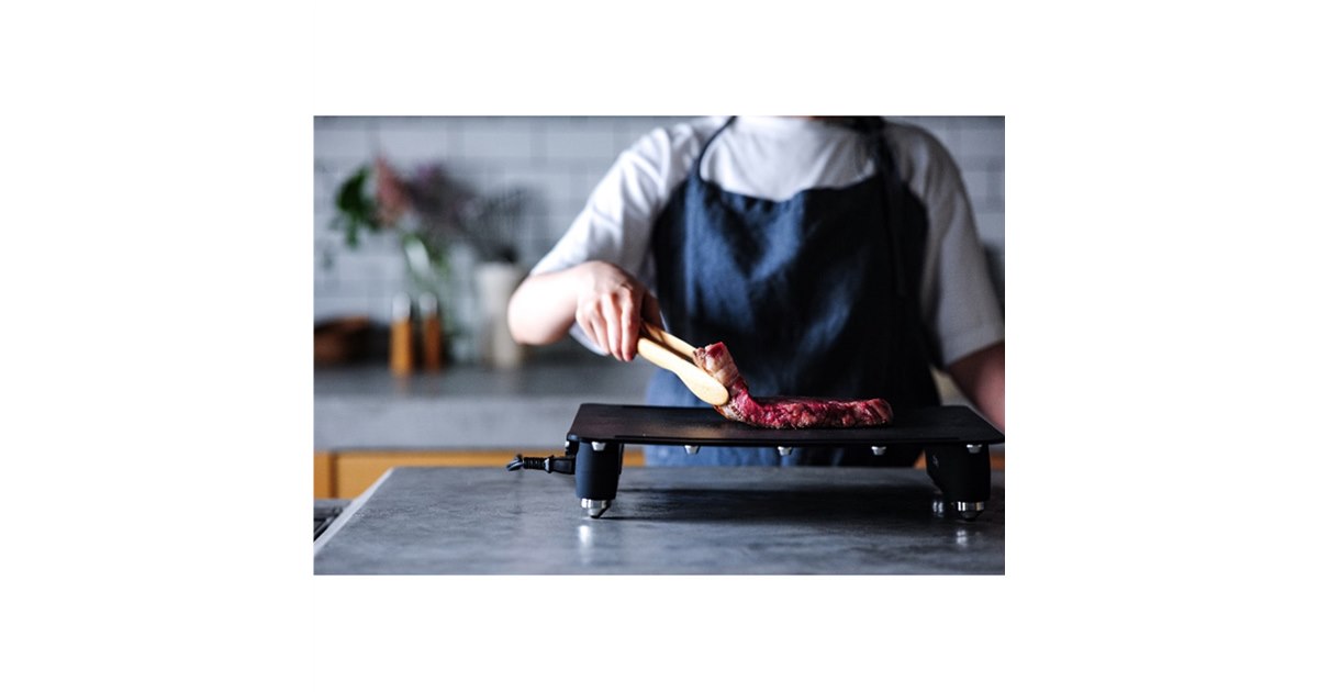 極薄ヒーターを採用したホットプレート「abien MAGIC GRILL」が7/15