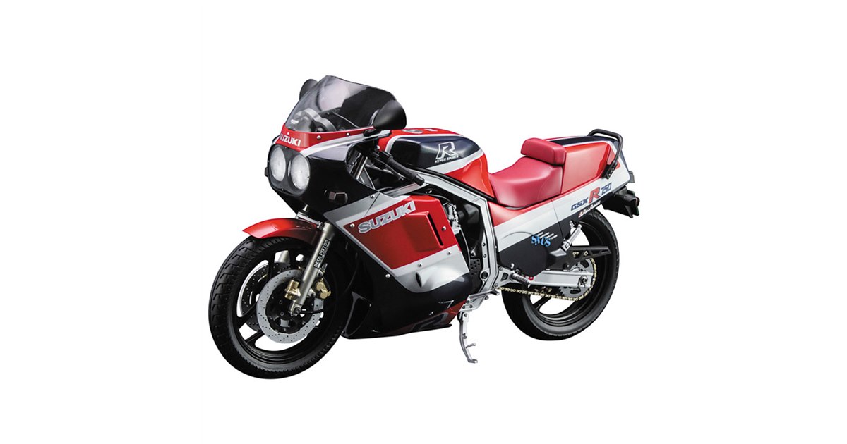ハセガワ 1/12 SUZUKI GSX-R750R(1986) 2台セット ハセガワ、1986年レッド/ブルーを再現した「スズキ GSX-R750」1/12模型