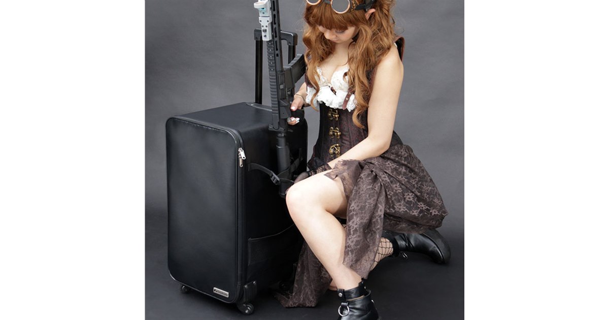 Bauhutte バウヒュッテコスプレスーツケース 容量63L/幅335×奥行360×高さ680mm/ブラック BCK-320-BK(2648356)代引不可 Bauhutte バウヒュッテ コスプレスーツケース 容量63L/幅335×奥行360