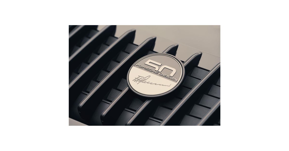 ポルシェデザイン設立50周年を記念した限定車「911エディション50Y