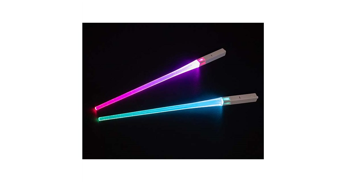 価格.com - 上海問屋、LEDライトが9色に光るゲーミング箸「DN-916141」