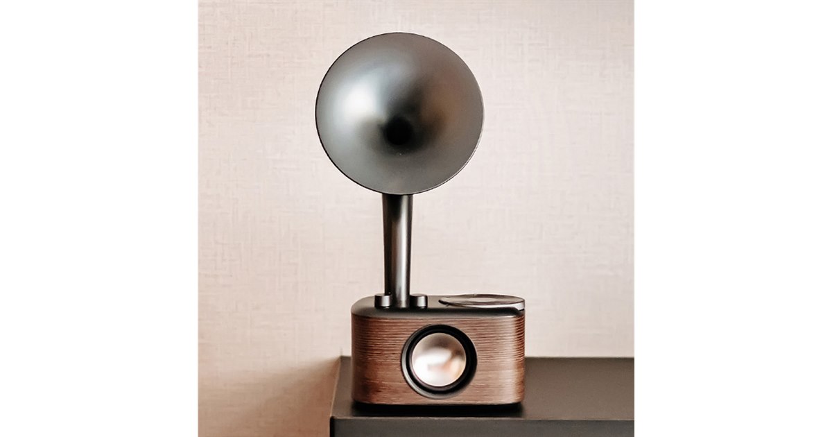 蓄音機を彷彿とさせるバスポート”を備えたBluetoothスピーカー 蓄音機を彷彿とさせるバスポート”を備えたBluetoothスピーカー