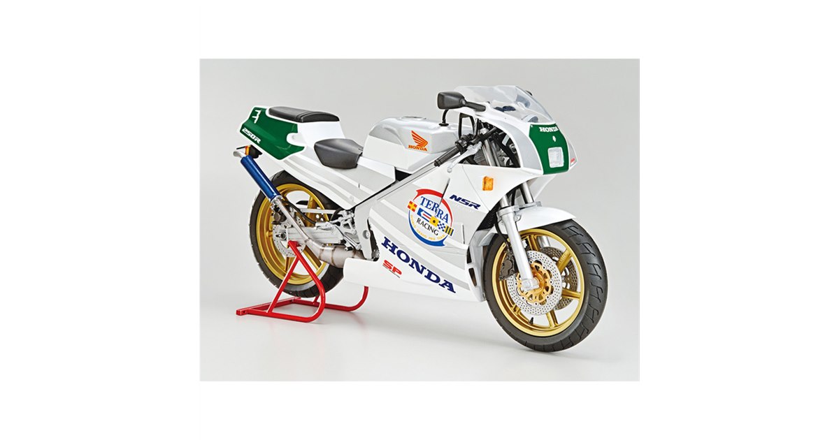 AOSHIMA、“銀テラ”を採用した「ホンダ MC18 NSR250R SP」1989年モデルを再現 - 価格.com