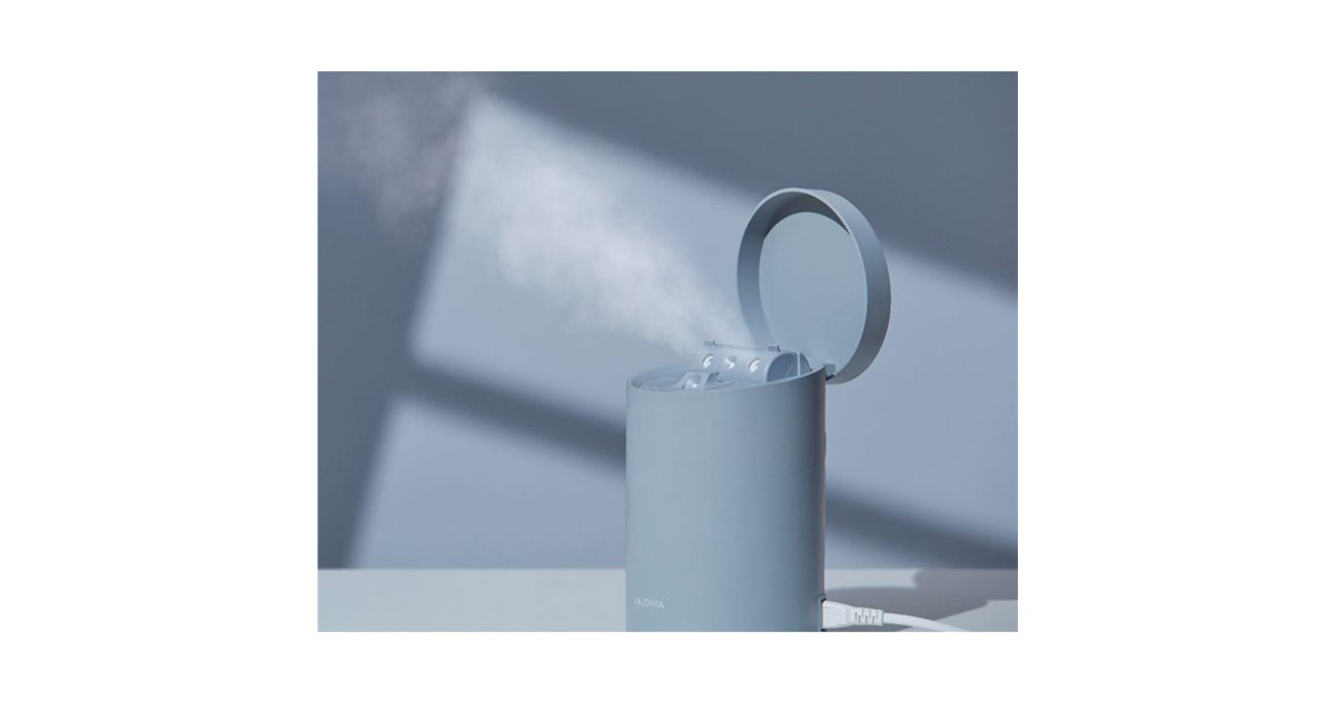 美品 サロニア ピュアブライトスチーマー 化粧水 ミスト機能 SALONIA「化粧水ミスト機能付きフェイススチーマー」に新色