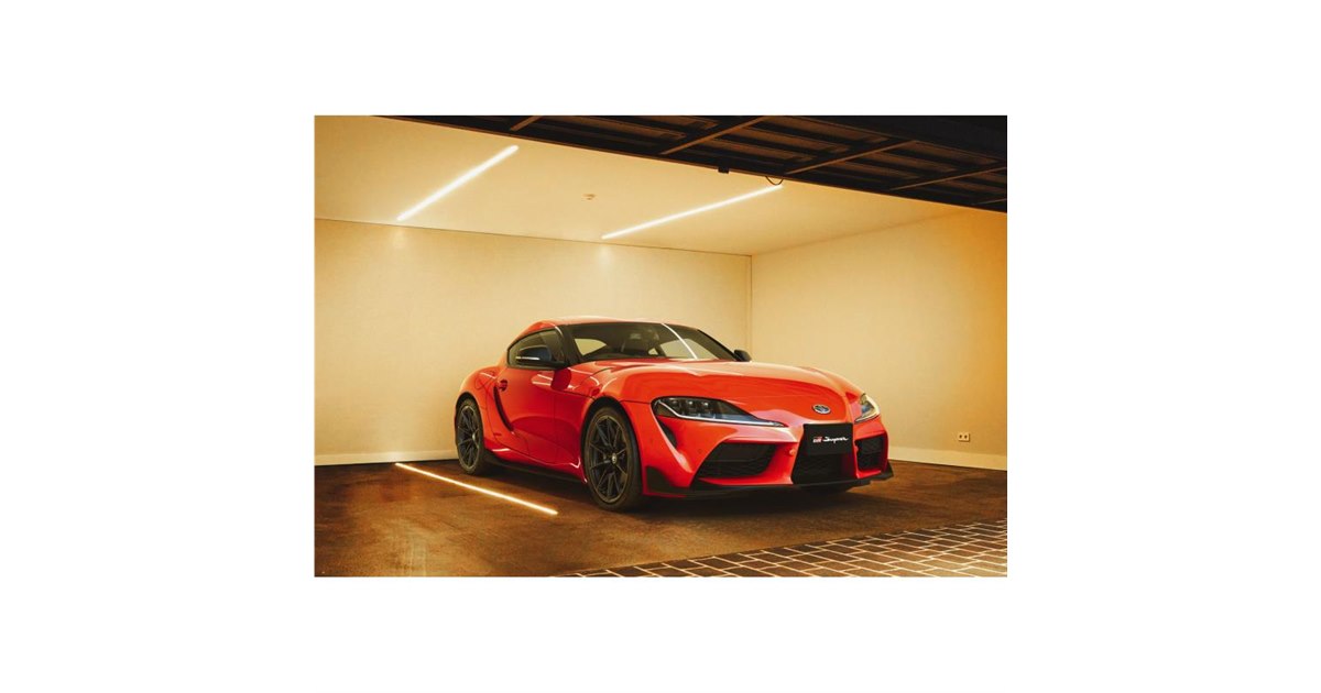 トヨタ・スープラ」の限定車“プラズマオレンジ100エディション