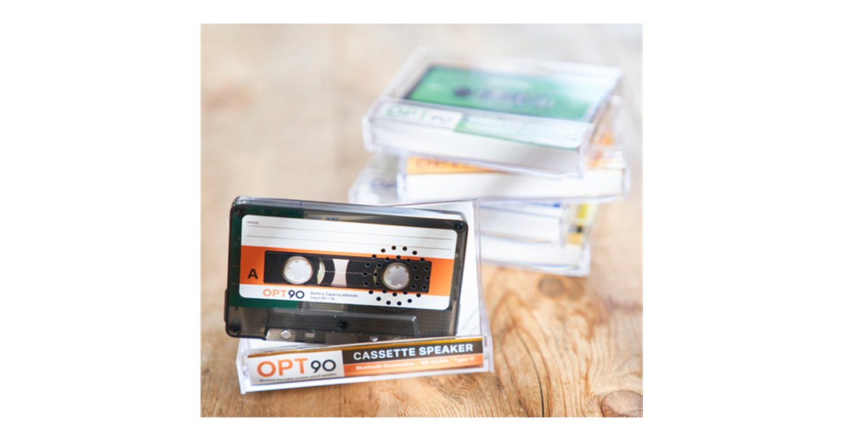 GHOST VHSビデオテープを改造したBluetoothスピーカーです。 GHOST VHSビデオテープを改造したBluetoothスピーカーです。