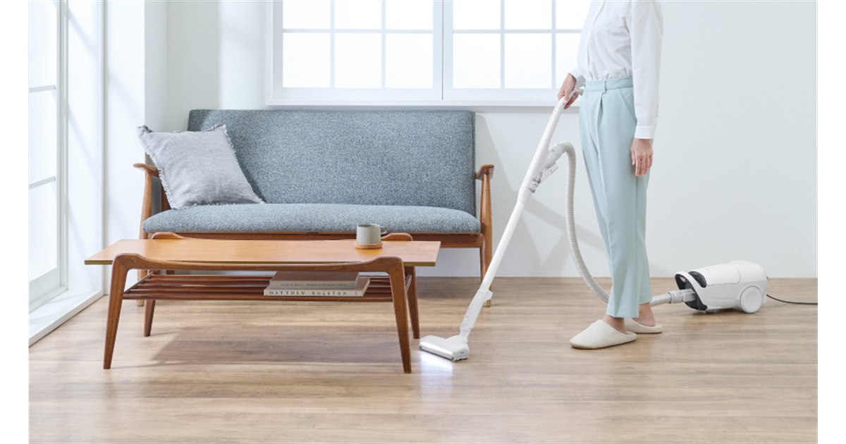 パナソニック、軽量2kgのロングセラー紙パック式掃除機「MC